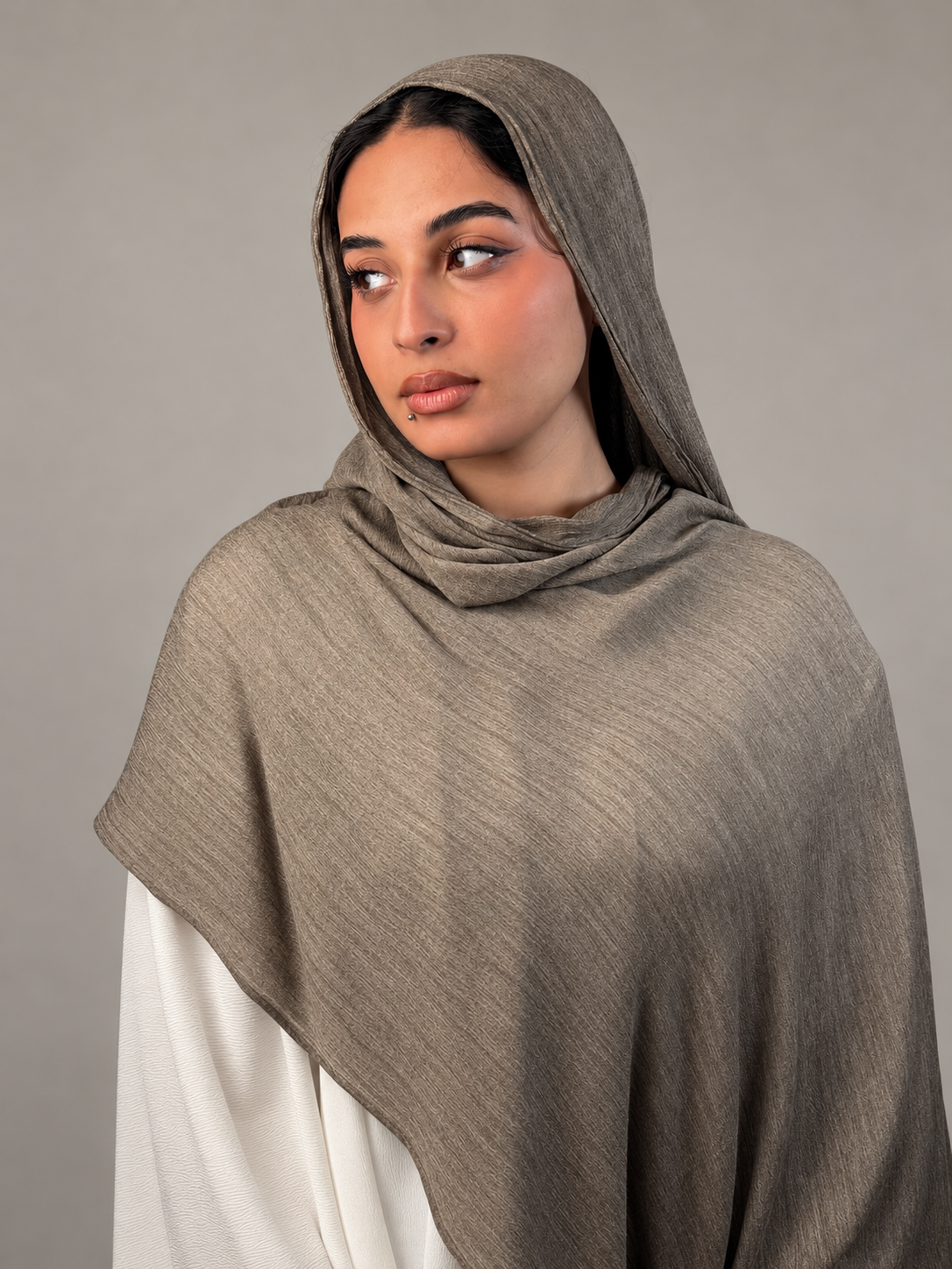 Ruffled scarf- coffee