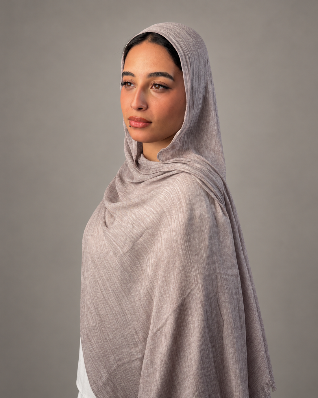 Ruffled scarf- nude coffee