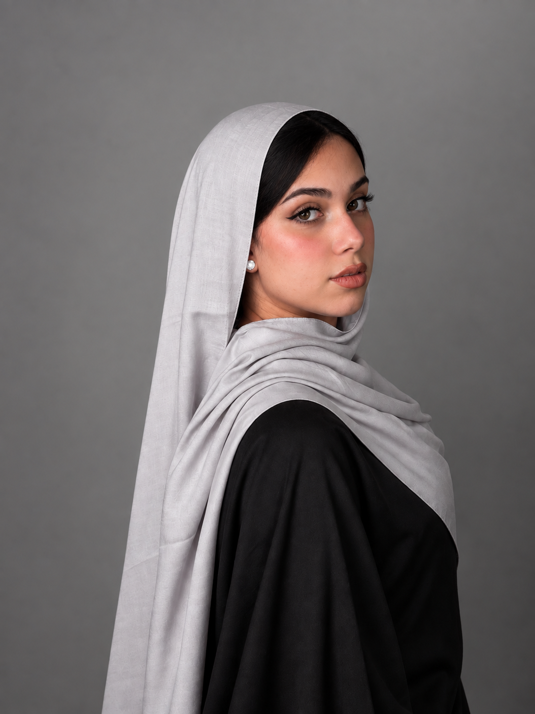 Elegance - light gray