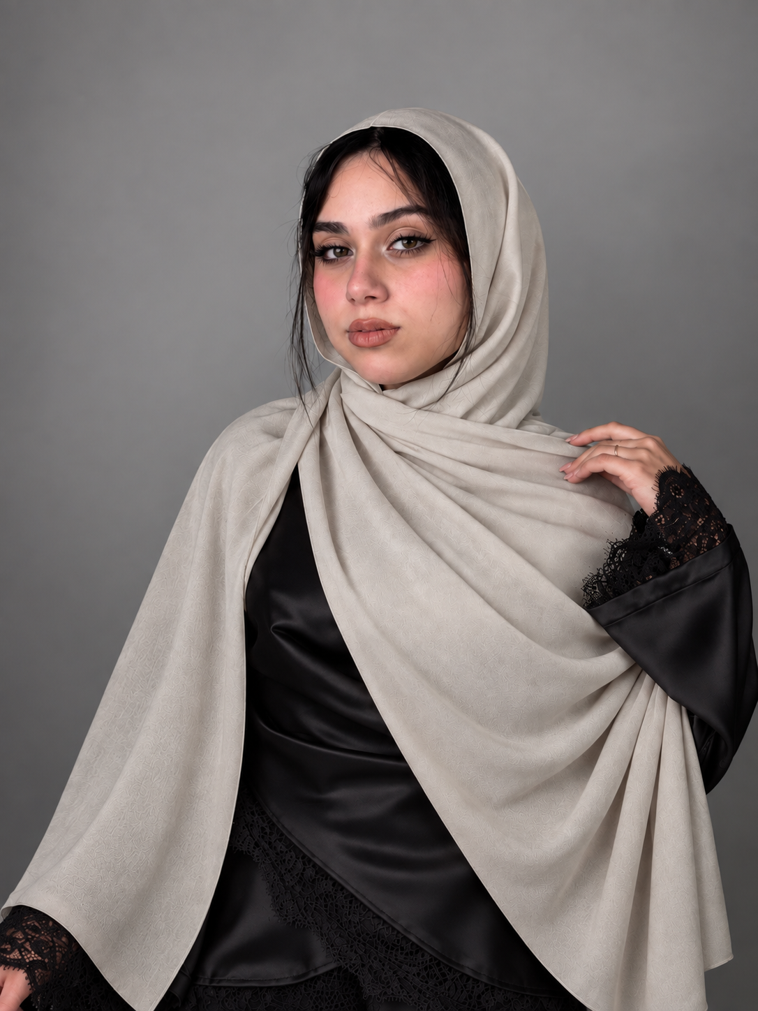 Elegance - light beige