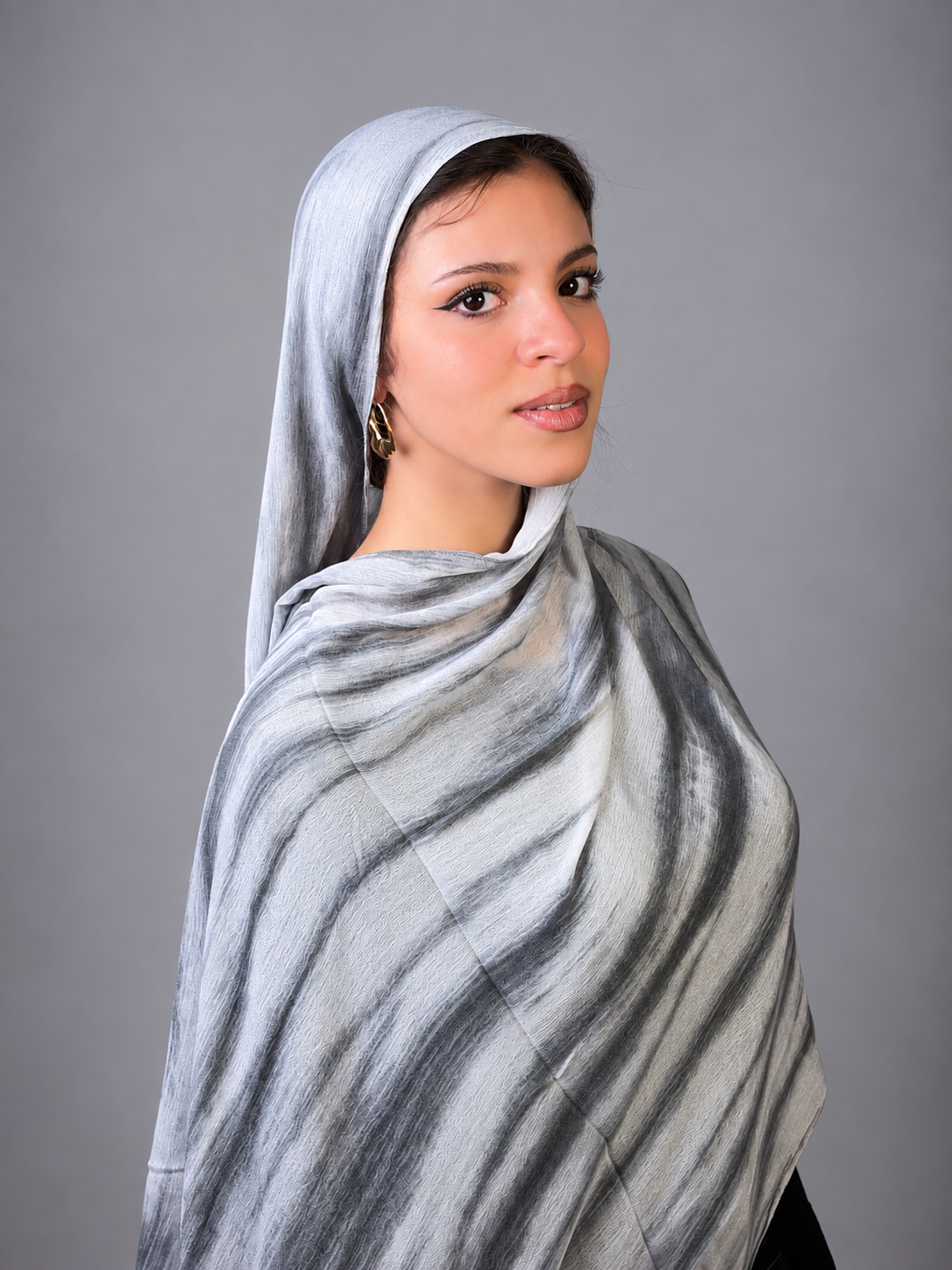 Rockstone - smoky silver