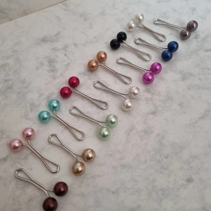 Clip pins